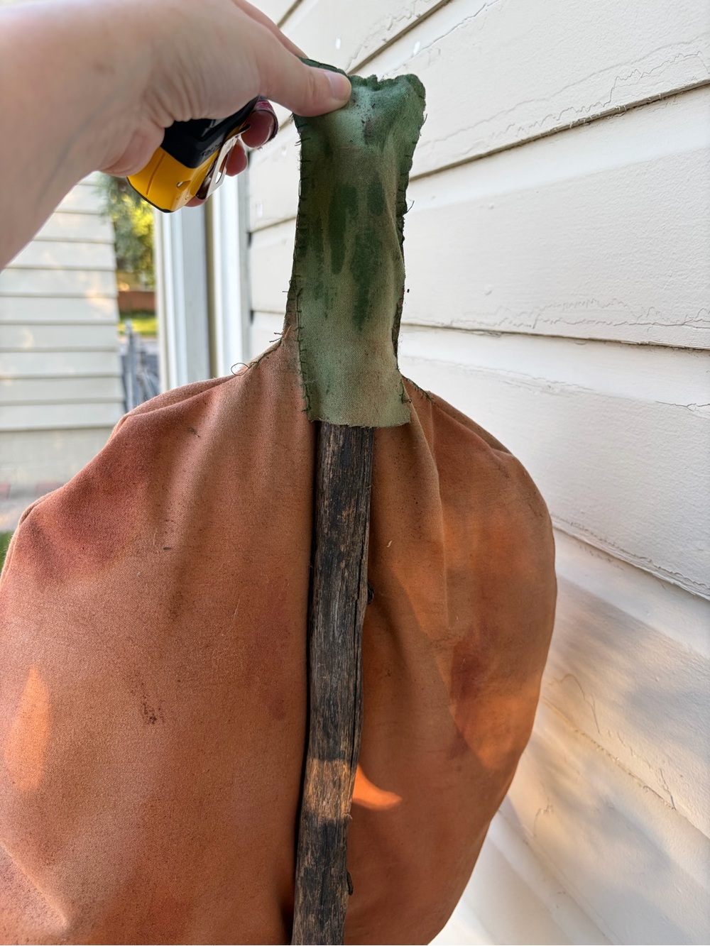 Primitive Pumpkin Face Yard Stake - Orange Halloween Decor - Picture 3 of 5
